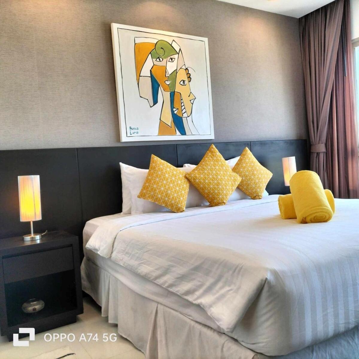 Modern 2-Bedroom Condo In Kamala Near The Beach Exterior photo